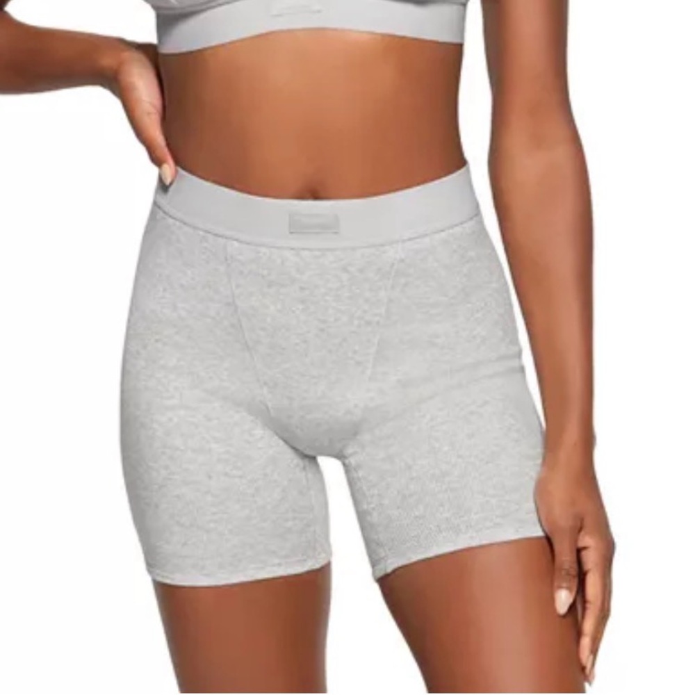 SKIMS Cotton Rib Boxers 🤍 Light Heather Gray | XS | NWOT